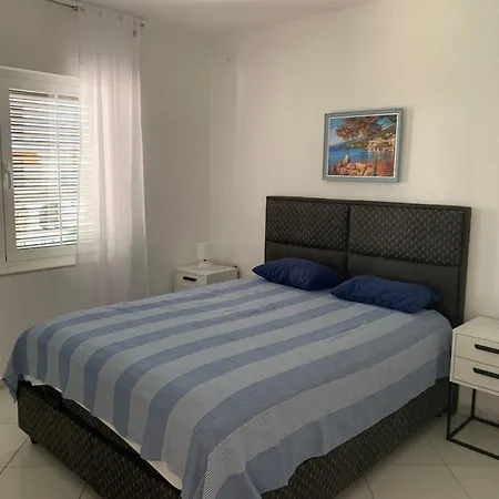 Apartment Ana